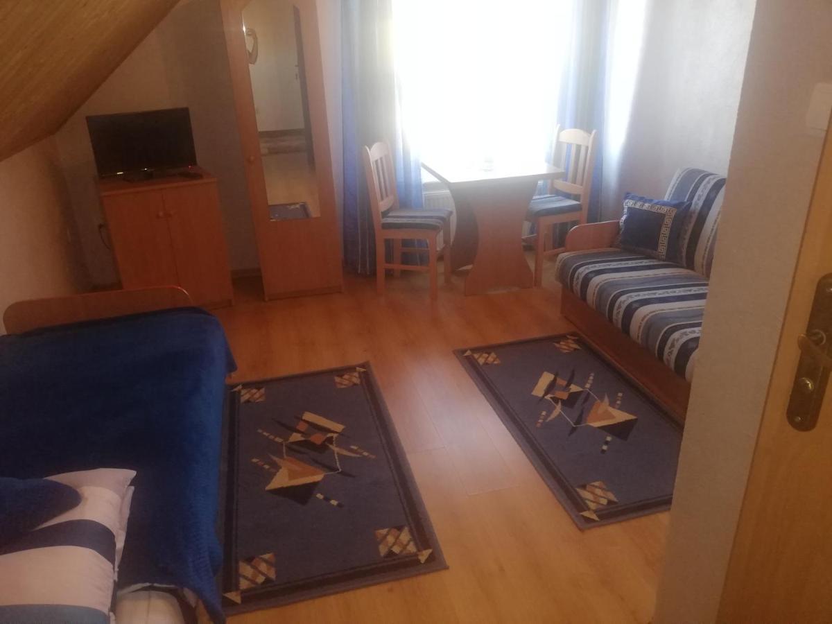 Dom Goscinny Maria Władysławowo Rom bilde